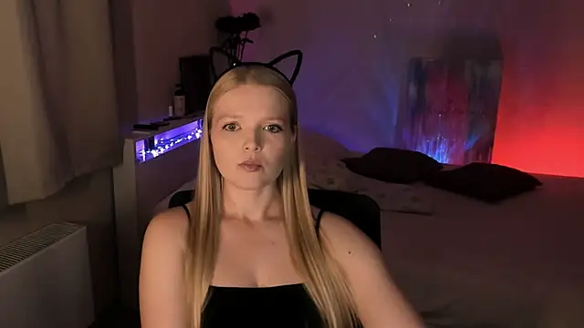 Snapshot of Ssweet_annie chatting on 05-27-26, 06:49 Ssweet annie online show from 05-27-26, 06:49