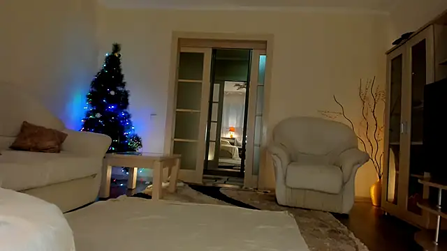 Butterfly-  online show from 12-29-24, 03:54