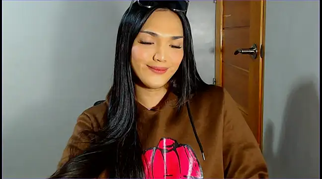 WONDERWOMAN2023 online show from 03-13-25, 11:19