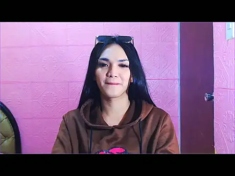 WONDERWOMAN2023 online show from 10-06-25, 08:39