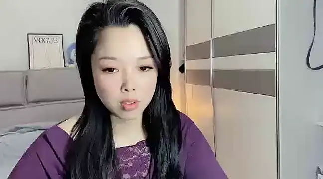 Snapshot of kk_lele chatting on 12-10-24, 04:56 kk lele online show from 12-10-24, 04:56