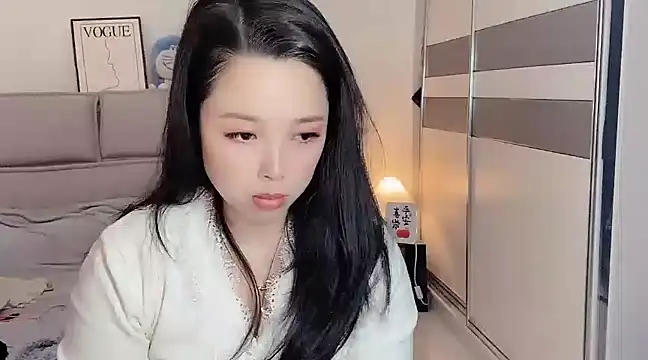 Snapshot of kk_lele chatting on 12-23-24, 05:17 kk lele online show from 12-23-24, 05:17