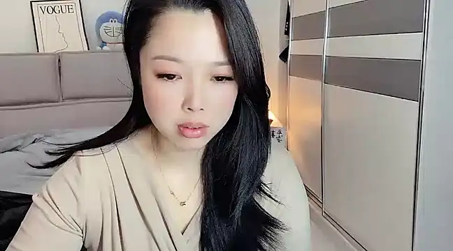 Snapshot of kk_lele chatting on 12-29-24, 05:10 kk lele online show from 12-29-24, 05:10