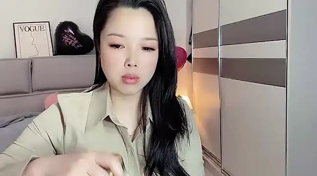 Snapshot of kk_lele chatting on 12-31-24, 04:49 kk lele online show from 12-31-24, 04:49