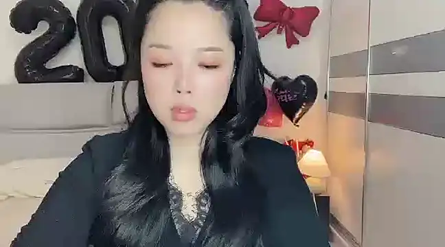 Snapshot of kk_lele chatting on 01-19-25, 05:15 kk lele online show from 01-19-25, 05:15