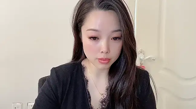 Snapshot of kk_lele chatting on 01-27-25, 04:52 kk lele online show from 01-27-25, 04:52