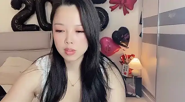 Snapshot of kk_lele chatting on 02-07-25, 04:27 kk lele online show from 02-07-25, 04:27