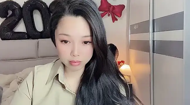 Snapshot of kk_lele chatting on 02-17-25, 04:20 kk lele online show from 02-17-25, 04:20