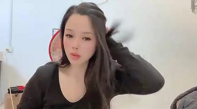 Snapshot of kk_lele chatting on 03-18-25, 04:26 kk lele online show from 03-18-25, 04:26