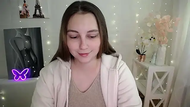 SweetPrincess  online show from 04-27-26, 05:27