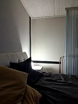 Snapshot of TamaraSavage chatting on 12-13-24, 09:35 TamaraSavage online show from 12-13-24, 09:35