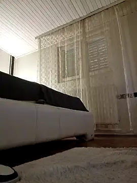 Snapshot of TamaraSavage chatting on 01-17-25, 12:31 TamaraSavage online show from 01-17-25, 12:31