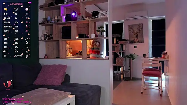  alleyesonme  online show from 02-12-25, 12:33