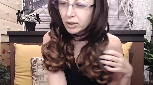 Snapshot of lilianleight chatting on 01-12-25, 07:31 lilianleight online show from 01-12-25, 07:31