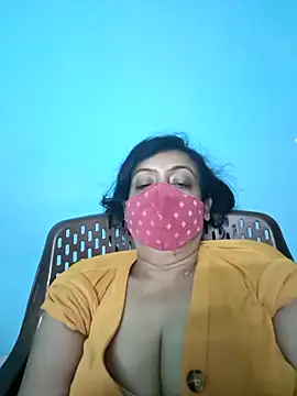 Snapshot of love_suman chatting on 02-19-25, 06:00 love suman online show from 02-19-25, 06:00