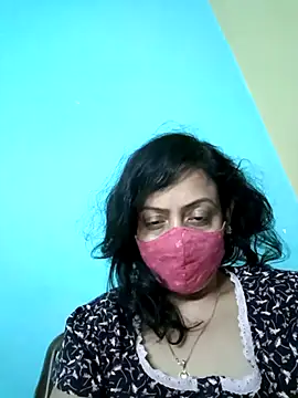 Snapshot of love_suman chatting on 02-24-25, 05:53 love suman online show from 02-24-25, 05:53