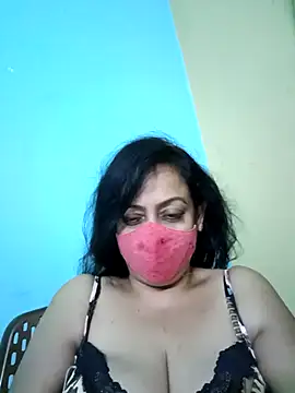 Snapshot of love_suman chatting on 10-18-25, 05:03 love suman online show from 10-18-25, 05:03