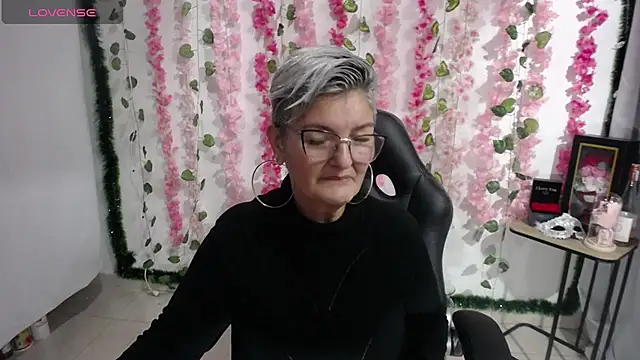 bety-cum2 online show from 03-02-25, 09:10