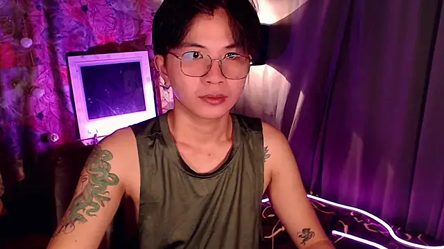 Sexy Handsome Drex online show from 12-15-24, 06:51