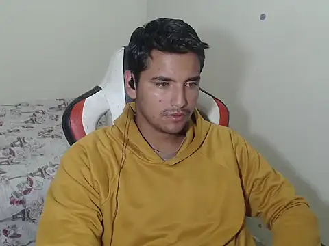 kylian 07 online show from 03-25-26, 02:17