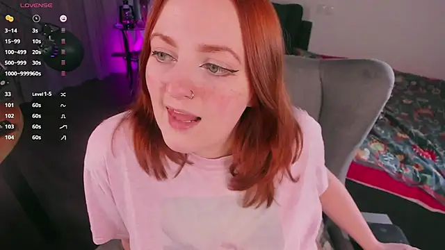 Snapshot of Alice_CutePerv chatting on 02-15-25, 03:39 Alice CutePerv online show from 02-15-25, 03:39