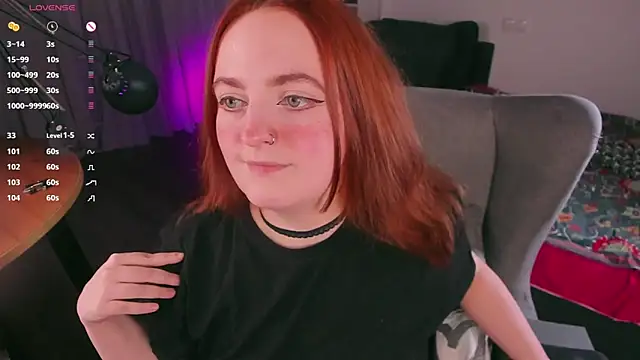 Snapshot of Alice_CutePerv chatting on 02-19-25, 07:16 Alice CutePerv online show from 02-19-25, 07:16