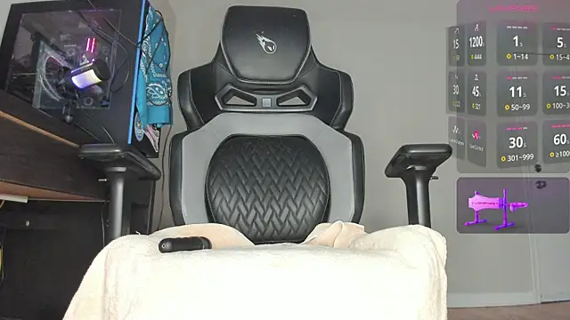 Snapshot of Redjina_Angel chatting on 10-20-25, 01:22 Redjina Angel online show from 10-20-25, 01:22