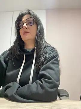 Snapshot of SWEETLILY18 chatting on 02-12-25, 11:07 SWEETLILY18 online show from 02-12-25, 11:07