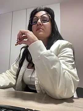 Snapshot of SWEETLILY18 chatting on 03-13-25, 11:30 SWEETLILY18 online show from 03-13-25, 11:30