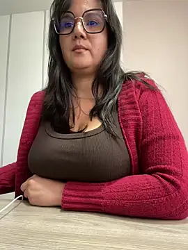 Snapshot of SWEETLILY18 chatting on 03-19-25, 09:58 SWEETLILY18 online show from 03-19-25, 09:58