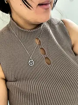 Snapshot of SWEETLILY18 chatting on 09-09-25, 10:31 SWEETLILY18 online show from 09-09-25, 10:31