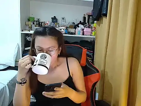 crizzybel online show from 02-22-26, 05:22