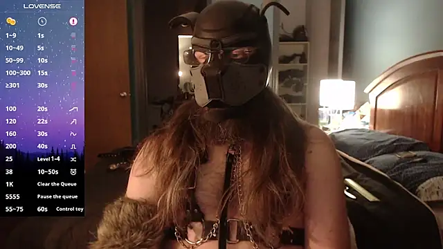 Snapshot of kinkywolf429 chatting on 12-30-24, 04:20 kinkywolf429 online show from 12-30-24, 04:20