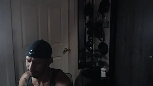 inc25cbxh online show from 02-22-25, 03:23