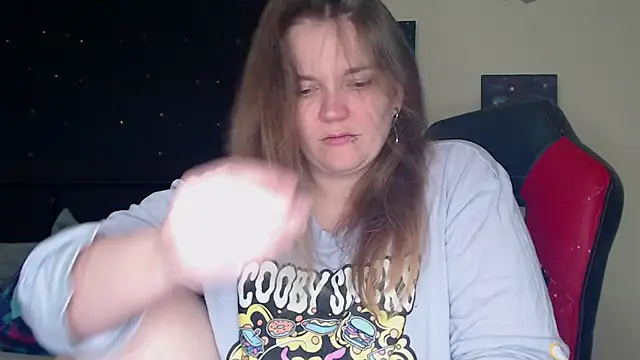 Snapshot of ToxicLilly chatting on 01-23-25, 07:22 ToxicLilly online show from 01-23-25, 07:22