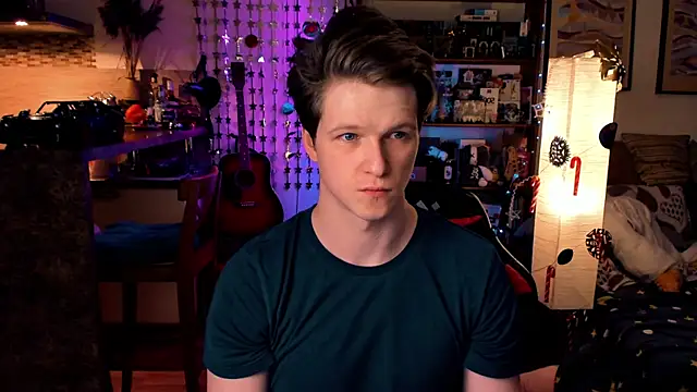 Breston Sweet online show from 12-15-24, 06:26