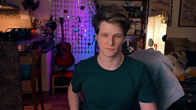 Breston Sweet online show from 12-16-24, 07:43