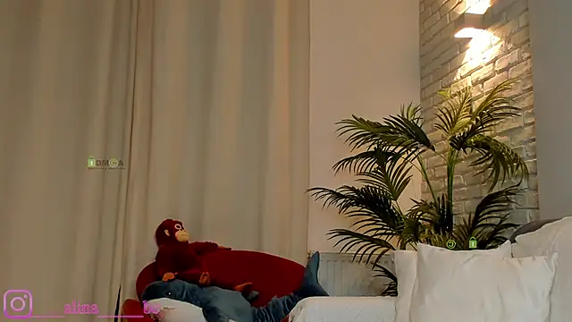 Miss--boo online show from 03-14-25, 11:22