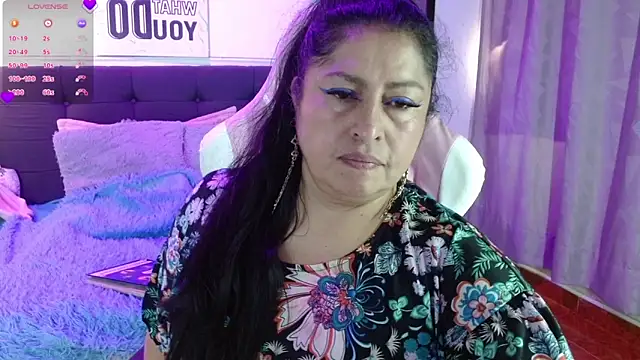 Keyla01  online show from 10-19-25, 04:29