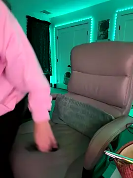 Snapshot of sage_love chatting on 12-04-24, 02:20 sage love online show from 12-04-24, 02:20