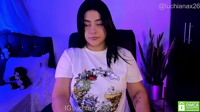 lucy26  online show from 04-14-26, 02:39