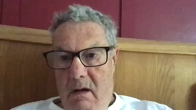 Snapshot of Oldpistolpete chatting on 09-12-25, 08:14 Oldpistolpete online show from 09-12-25, 08:14