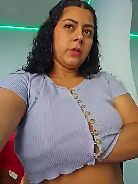 Snapshot of Mary_pinkish chatting on 12-03-24, 09:34 Mary pinkish online show from 12-03-24, 09:34