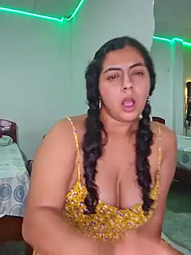 Snapshot of Mary_pinkish chatting on 12-15-24, 02:41 Mary pinkish online show from 12-15-24, 02:41