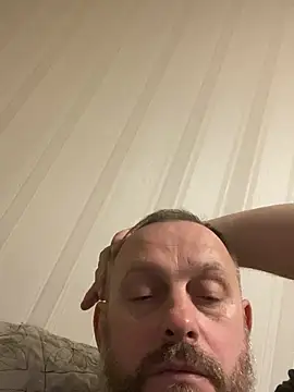 GHsveter online show from 04-11-26, 08:13