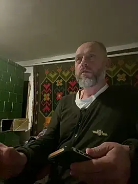 GHsveter online show from 04-21-26, 07:39