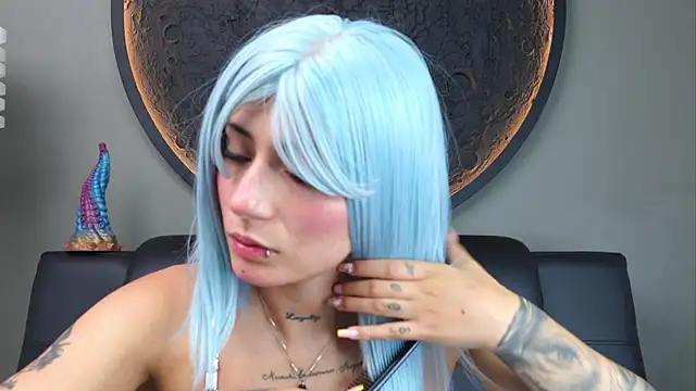 miss sharlotte18 online show from 02-06-26, 06:11