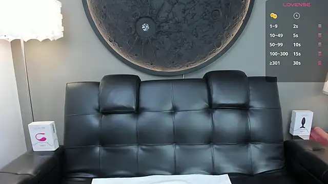 Snapshot of miss_vaiolette chatting on 02-01-25, 11:10 miss vaiolette online show from 02-01-25, 11:10