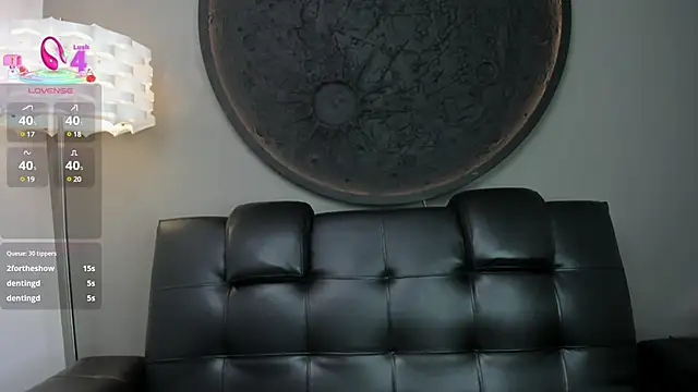 Snapshot of miss_vaiolette chatting on 03-15-25, 11:08 miss vaiolette online show from 03-15-25, 11:08