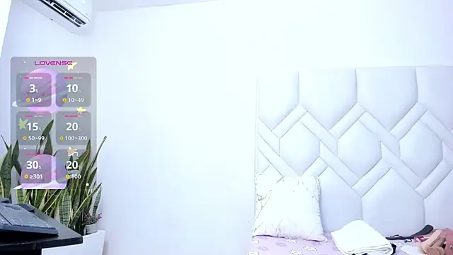 Mature Hard online show from 12-17-25, 08:37